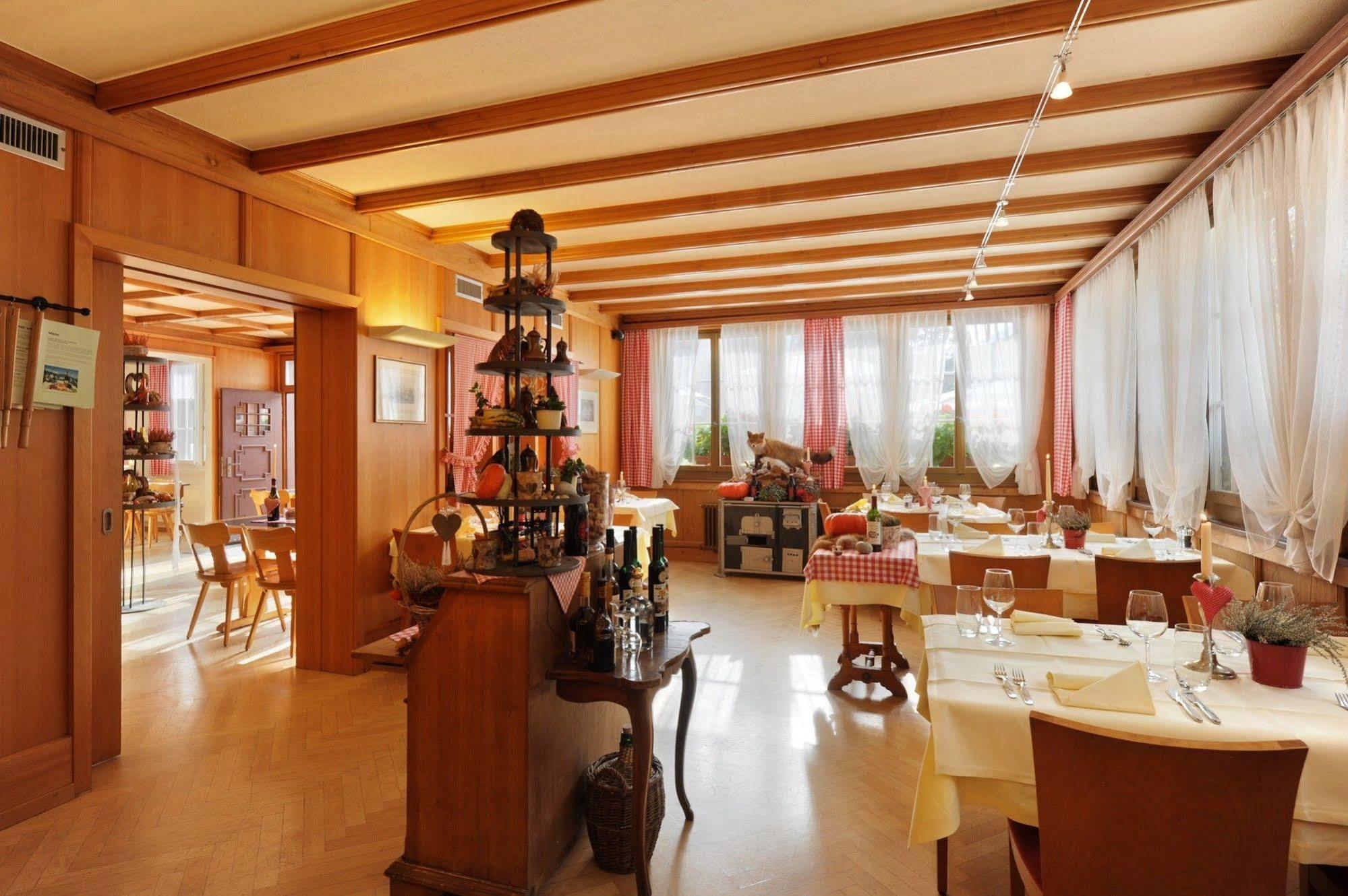 Gasthaus Paxmontana Закселн Екстериор снимка